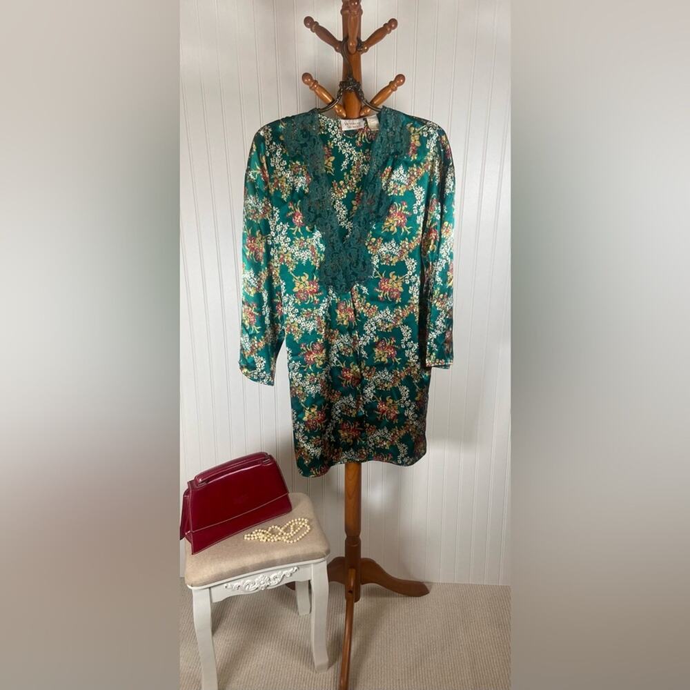 Vintage Victoria's Secret Satin + Lace Green Floral Robe (Gold Label)